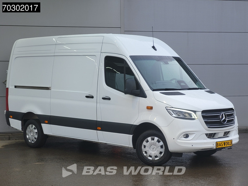 Mercedes-Benz Sprinter 317 CDI Automaat L2H2 Trekhaak 170PK LED Xenon ACC Navi Airco Cruise Camera Parkeersensoren 10inch MBUX CarPlay Euro6 L2 Airco T - Furgon: foto 3 Mercedes-Benz Sprinter 317 CDI Automaat L2H2 Trekhaak 170PK LED Xenon ACC Navi Airco Cruise Camera Parkeersensoren 10inch MBUX CarPlay Euro6 L2 Airco T - Furgon: foto 3