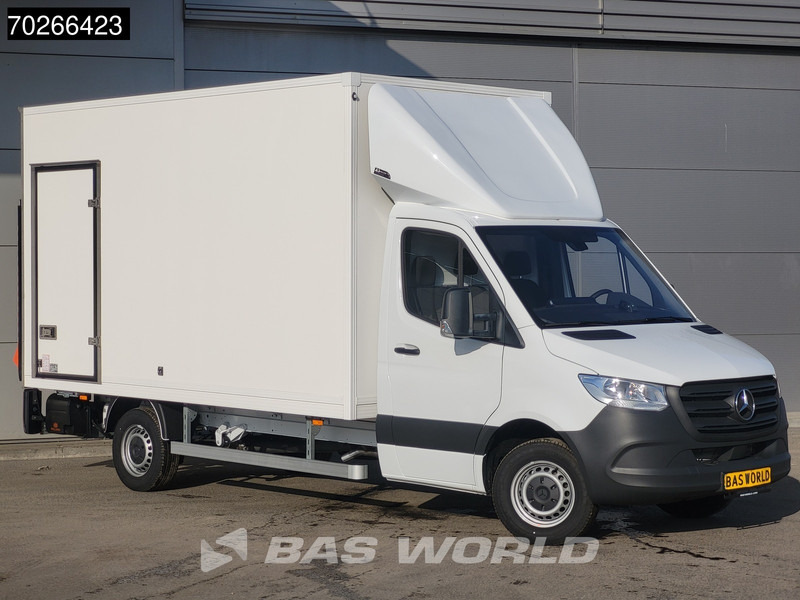 Mercedes-Benz Sprinter 317 CDI Automaat Laadklep Zijdeur Bakwagen Navi Airco Cruise MBUX Euro6 Meubelbak Koffer 12m3 Airco Cruise control - Kamioncine me kontinier: foto 5 Mercedes-Benz Sprinter 317 CDI Automaat Laadklep Zijdeur Bakwagen Navi Airco Cruise MBUX Euro6 Meubelbak Koffer 12m3 Airco Cruise control - Kamioncine me kontinier: foto 5