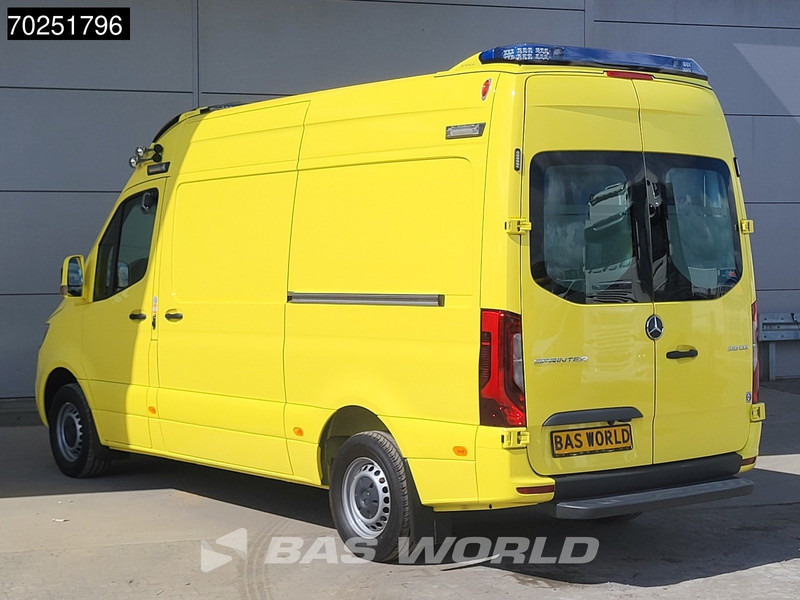 Mercedes-Benz Sprinter 319 CDI Automaat L2H2 New! Ambulance Ziekenwagen Rettungswagen Krankenwagen 10m3 Airco Cruise control - Ambulancë: foto 2 Mercedes-Benz Sprinter 319 CDI Automaat L2H2 New! Ambulance Ziekenwagen Rettungswagen Krankenwagen 10m3 Airco Cruise control - Ambulancë: foto 2