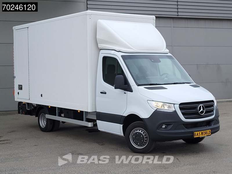 Mercedes-Benz Sprinter 515 CDI Automaat 1000kg Laadklep Dubbellucht Bakwagen MBUX Airco Cruise MBUX Koffer Meubelbak 21m3 Airco Cruise control - Kamioncine me kontinier: foto 2 Mercedes-Benz Sprinter 515 CDI Automaat 1000kg Laadklep Dubbellucht Bakwagen MBUX Airco Cruise MBUX Koffer Meubelbak 21m3 Airco Cruise control - Kamioncine me kontinier: foto 2
