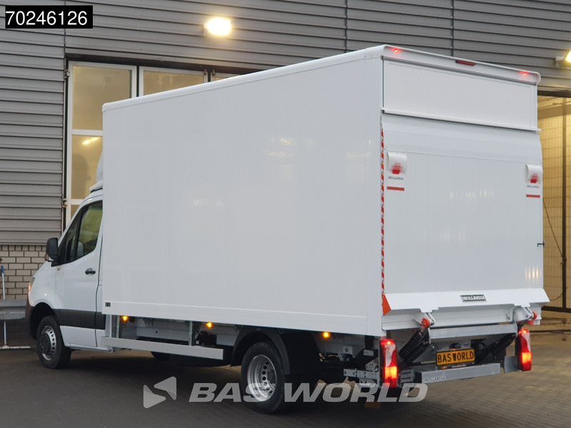 Mercedes-Benz Sprinter 515 CDI Automaat 1000kg Laadklep Zijdeur Dubbellucht Bakwagen MBUX Airco Cruise CarPlay D'Hollandia Euro6 Koffer Meubelbak 21m3 - Kamioncine me kontinier: foto 2 Mercedes-Benz Sprinter 515 CDI Automaat 1000kg Laadklep Zijdeur Dubbellucht Bakwagen MBUX Airco Cruise CarPlay D'Hollandia Euro6 Koffer Meubelbak 21m3 - Kamioncine me kontinier: foto 2