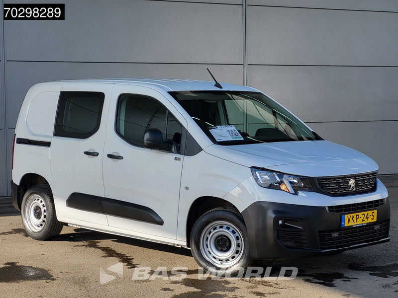 Peugeot Partner 110PK Benzine Emissievrij L1H1 Navi Airco Cruise Parkeersensoren Euro6 L1 Kompakt Airco Cruise control - Furgon i vogël: foto 3 Peugeot Partner 110PK Benzine Emissievrij L1H1 Navi Airco Cruise Parkeersensoren Euro6 L1 Kompakt Airco Cruise control - Furgon i vogël: foto 3