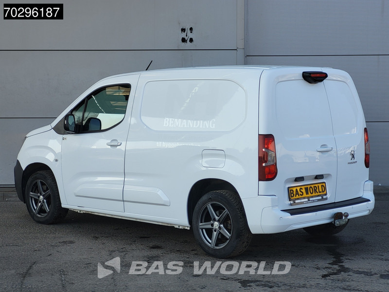 Peugeot Partner 130pk Benzine Emissievrij L1H1 Navi Airco Cruise Parkeersensoren Euro6 L1 Kompakt Airco Trekhaak Cruise control - Furgon i vogël: foto 2 Peugeot Partner 130pk Benzine Emissievrij L1H1 Navi Airco Cruise Parkeersensoren Euro6 L1 Kompakt Airco Trekhaak Cruise control - Furgon i vogël: foto 2