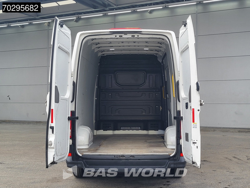 Volkswagen Crafter 140pk Automaat L3H3 Airco Cruise CarPlay L2H2 Euro6 Airco - Furgon: foto 3 Volkswagen Crafter 140pk Automaat L3H3 Airco Cruise CarPlay L2H2 Euro6 Airco - Furgon: foto 3