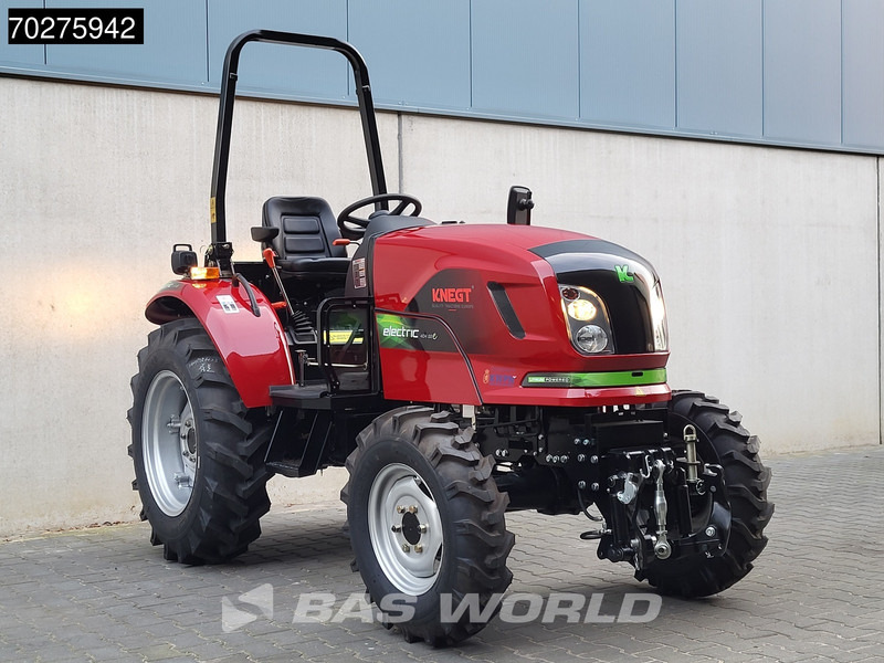 KNEGT 404G2E 304G2E 4X4 ELECTRIC - 55HP - Minitraktor: foto 3 KNEGT 404G2E 304G2E 4X4 ELECTRIC - 55HP - Minitraktor: foto 3