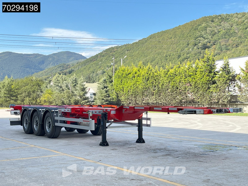 Kässbohrer 3 axles 40 ft 45 ft - Transportjer kontejnerësh/ Gjysmë rimorkio me karroceri të çmontueshme: foto 5 Kässbohrer 3 axles 40 ft 45 ft - Transportjer kontejnerësh/ Gjysmë rimorkio me karroceri të çmontueshme: foto 5