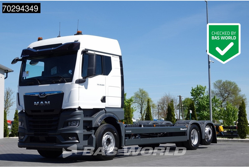 MAN TGX 26.520 TGX 6X2 Lift-Steering Axle Euro 6 - Kamion kabinë-shasi: foto 1 MAN TGX 26.520 TGX 6X2 Lift-Steering Axle Euro 6 - Kamion kabinë-shasi: foto 1