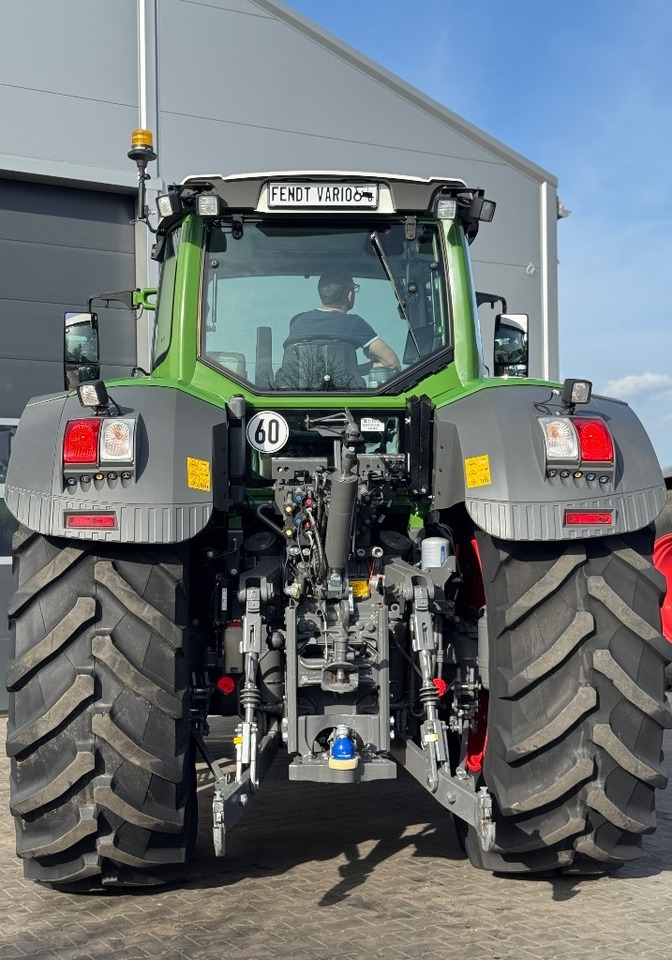 Fendt 930 Vario S4 Profi Plus - Traktor: foto 5 Fendt 930 Vario S4 Profi Plus - Traktor: foto 5
