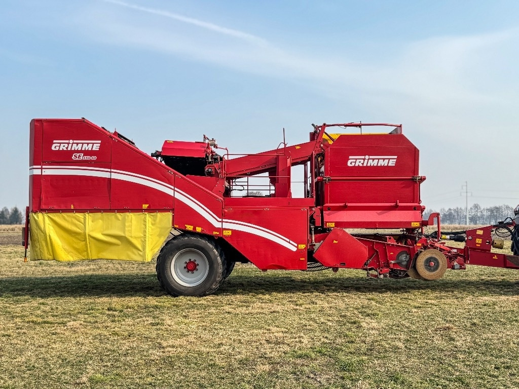 Makinë për nxjerrjen e patateve Grimme SE 150-60 XXL: foto 6 Makinë për nxjerrjen e patateve Grimme SE 150-60 XXL: foto 6