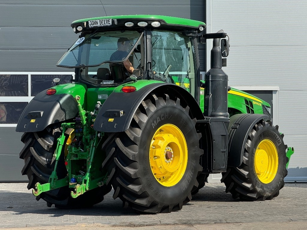 John Deere 8400 R - Traktor: foto 5 John Deere 8400 R - Traktor: foto 5