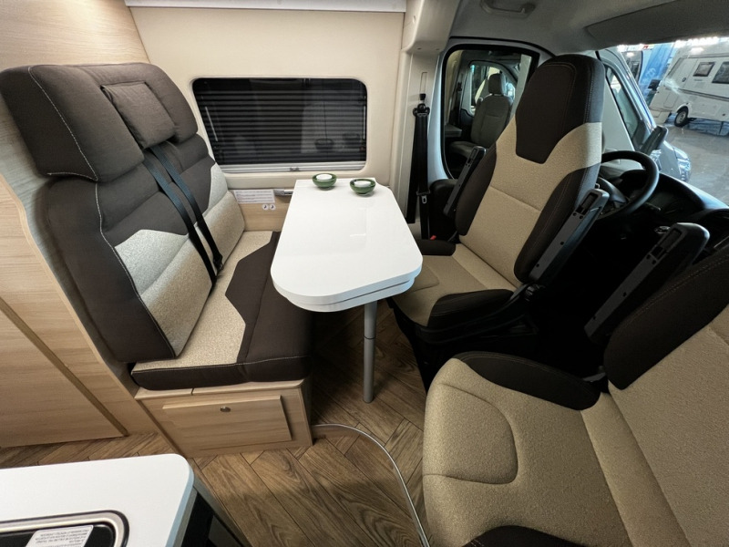 Chausson V594S First Line - Furgon kampingu: foto 3 Chausson V594S First Line - Furgon kampingu: foto 3