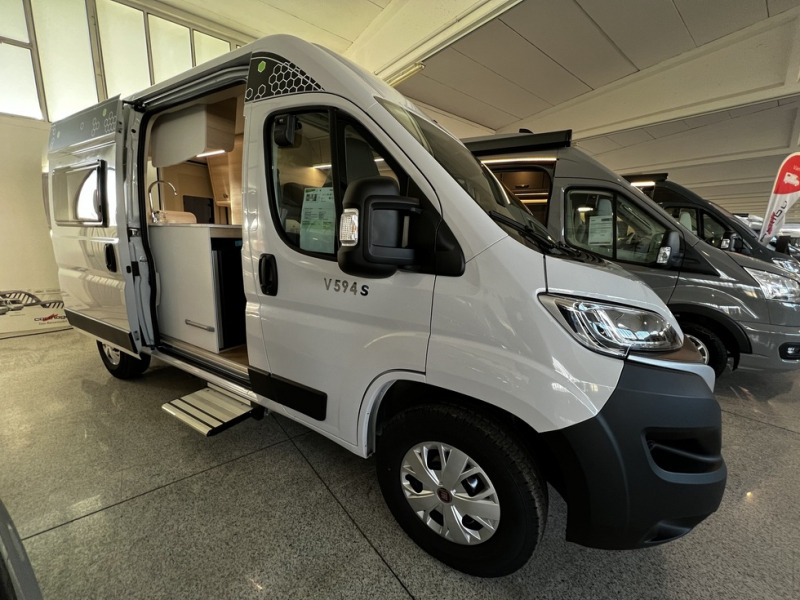 Chausson V594S First Line - Furgon kampingu: foto 1 Chausson V594S First Line - Furgon kampingu: foto 1