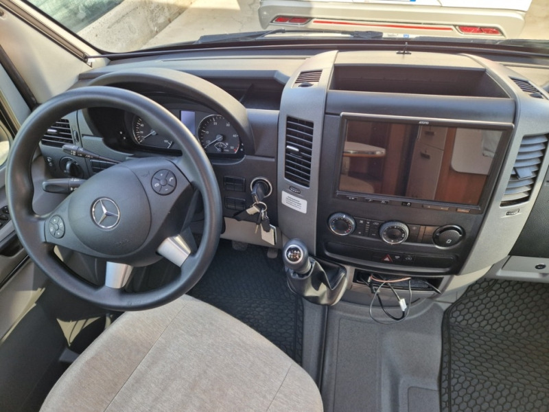 Kamper gjysmë i integruar Hymer MLT 580: foto 6