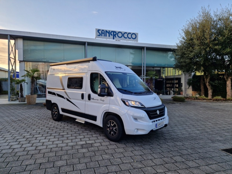 Mc Louis Menfys 540 Prestige - Furgon kampingu: foto 1 Mc Louis Menfys 540 Prestige - Furgon kampingu: foto 1