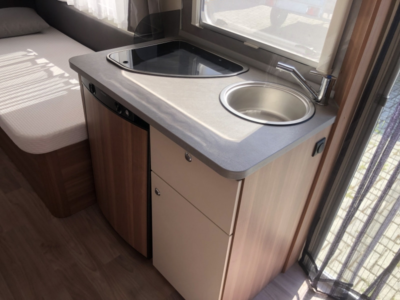 WEINSBERG CARAONE 480 EU - Rulot: foto 4 WEINSBERG CARAONE 480 EU - Rulot: foto 4