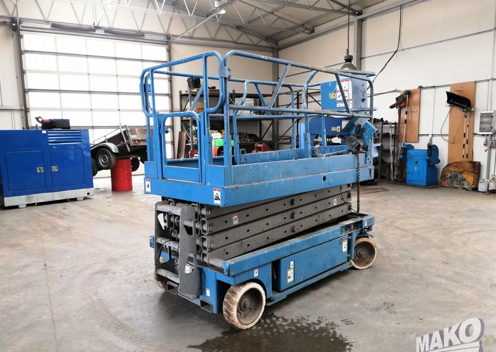 Genie GS 2046 - Ngritës gërshërë: foto 1 Genie GS 2046 - Ngritës gërshërë: foto 1