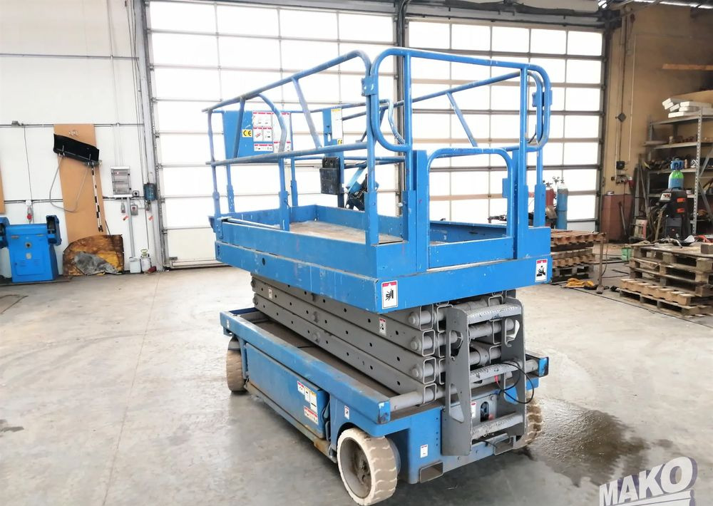 Genie GS 2046 - Ngritës gërshërë: foto 2 Genie GS 2046 - Ngritës gërshërë: foto 2