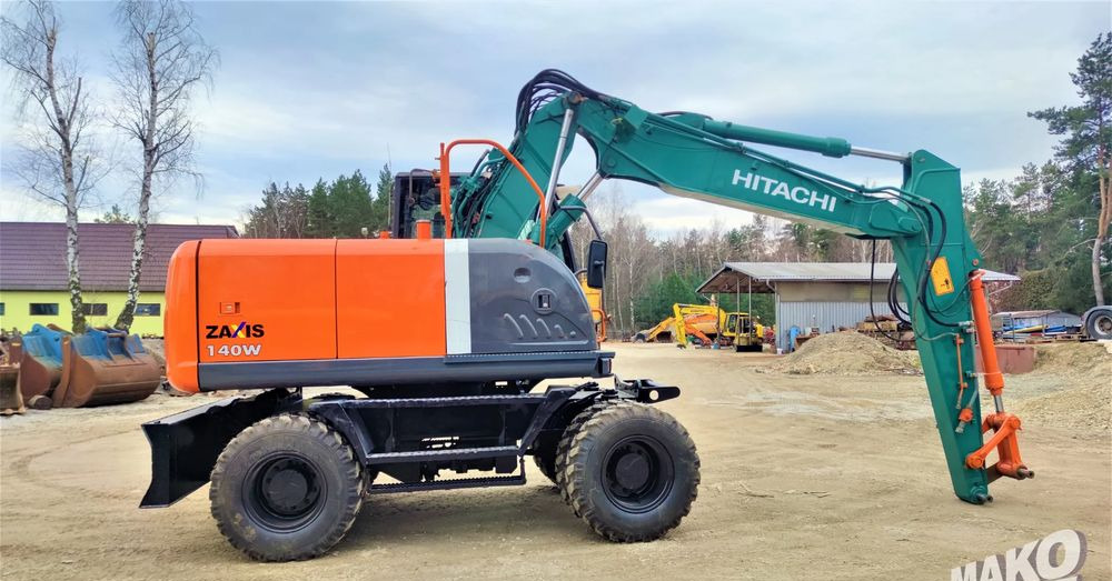 Hitachi ZX140W-3 - Ekskavator me goma: foto 5 Hitachi ZX140W-3 - Ekskavator me goma: foto 5