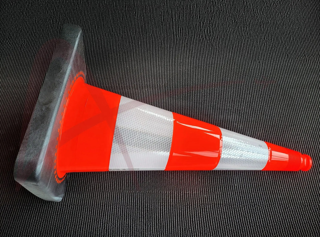 AVIACO CONE750-5R2 - Pajisje ndërtimi: foto 2 AVIACO CONE750-5R2 - Pajisje ndërtimi: foto 2