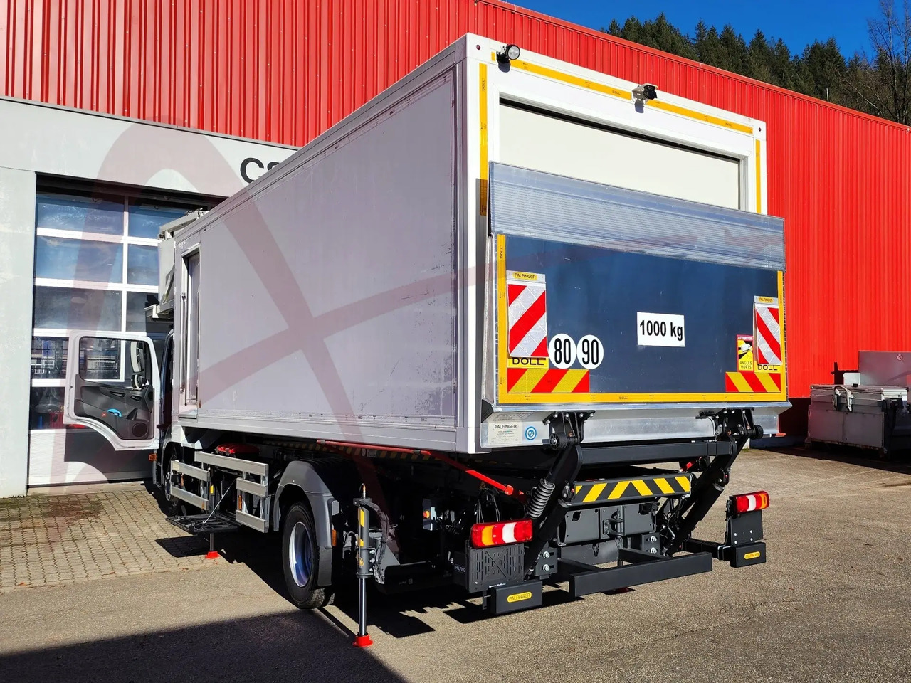 DOLL X-CLEAN M FULL SIZE Cleaning Lift - Pajisje shërbimi të tualetit: foto 3 DOLL X-CLEAN M FULL SIZE Cleaning Lift - Pajisje shërbimi të tualetit: foto 3