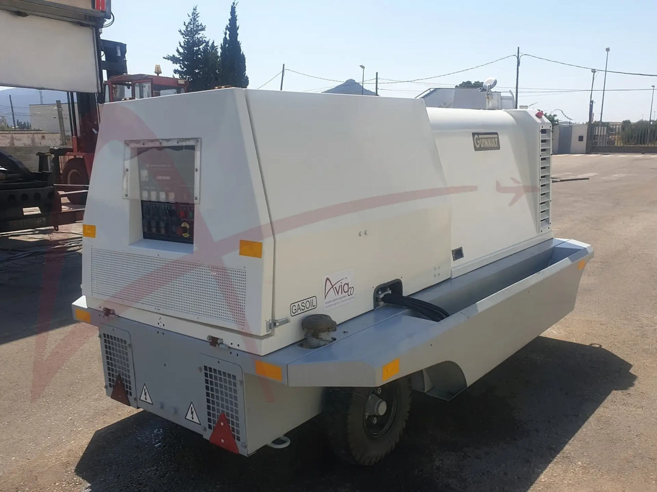GUINAULT GA120V18D2100 - Njësia e energjisë tokësore: foto 4 GUINAULT GA120V18D2100 - Njësia e energjisë tokësore: foto 4