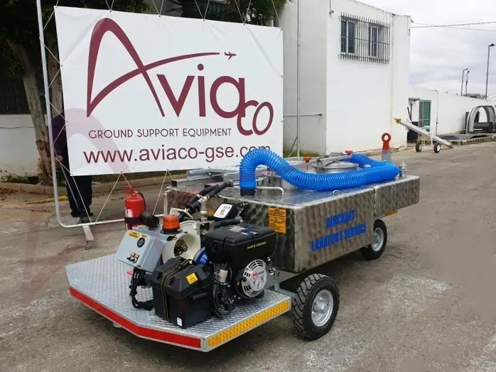 TIMSAN LSC300/700 - Pajisje shërbimi të tualetit: foto 2 TIMSAN LSC300/700 - Pajisje shërbimi të tualetit: foto 2