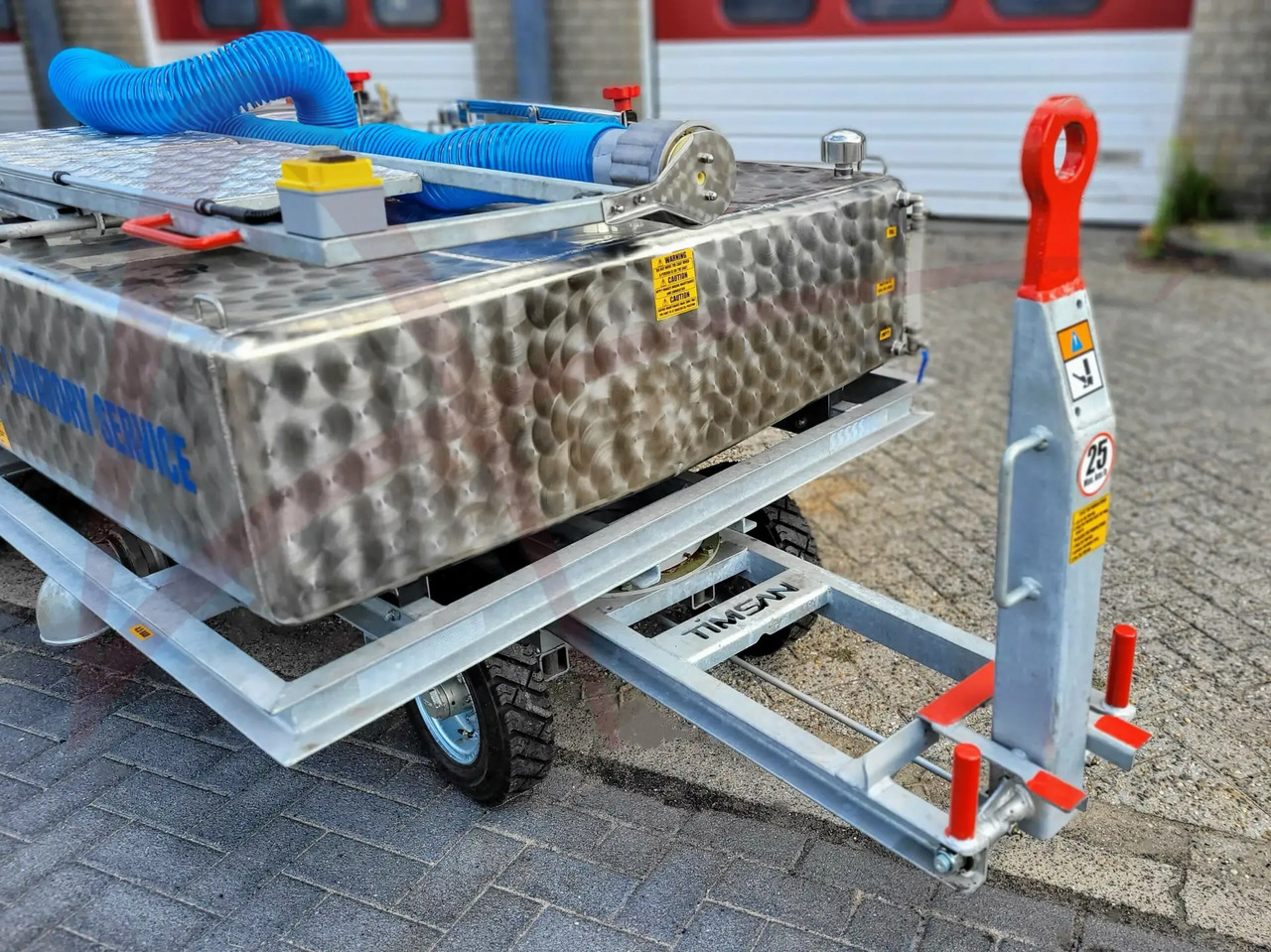 TIMSAN LSC300/700E - Pajisje shërbimi të tualetit: foto 2 TIMSAN LSC300/700E - Pajisje shërbimi të tualetit: foto 2