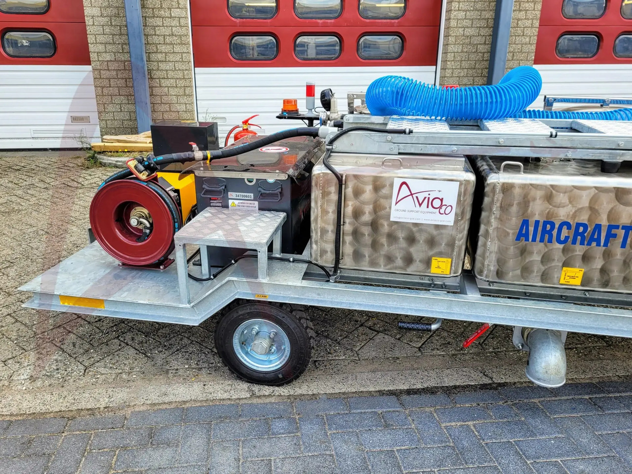 TIMSAN LSC300/700E - Pajisje shërbimi të tualetit: foto 5 TIMSAN LSC300/700E - Pajisje shërbimi të tualetit: foto 5