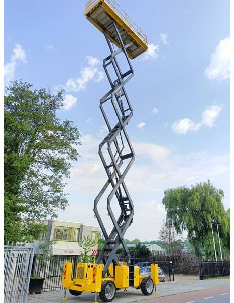 GMG 6094-RT platform hi lift schaar hoogwerker 18 m CE - Ngritës gërshërë: foto 2 GMG 6094-RT platform hi lift schaar hoogwerker 18 m CE - Ngritës gërshërë: foto 2