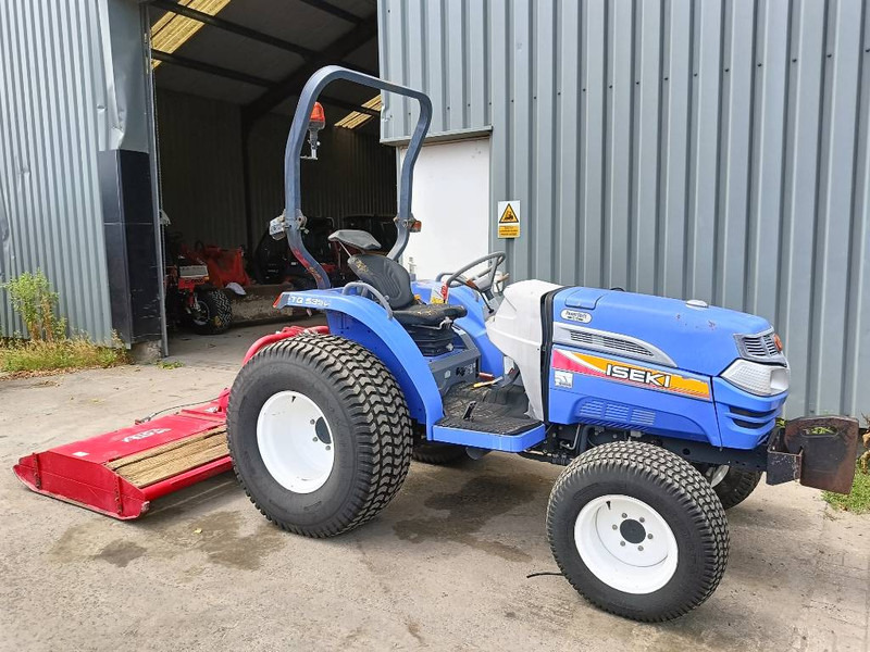 Iseki TG 5390 compacte tractor met maaier votex p12 4x4 - Minitraktor: foto 1 Iseki TG 5390 compacte tractor met maaier votex p12 4x4 - Minitraktor: foto 1