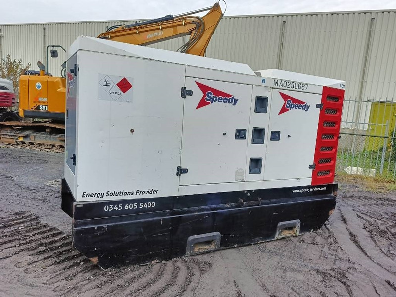 SDMO R220 C3 220 kva generator john deere 318A - Set gjeneratori: foto 3 SDMO R220 C3 220 kva generator john deere 318A - Set gjeneratori: foto 3