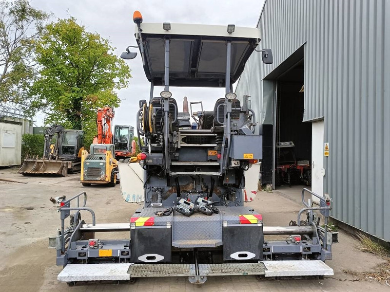 Vögele Super 1303-3i asfalteermachine asphalt paver - Shtrues asfalti: foto 3 Vögele Super 1303-3i asfalteermachine asphalt paver - Shtrues asfalti: foto 3