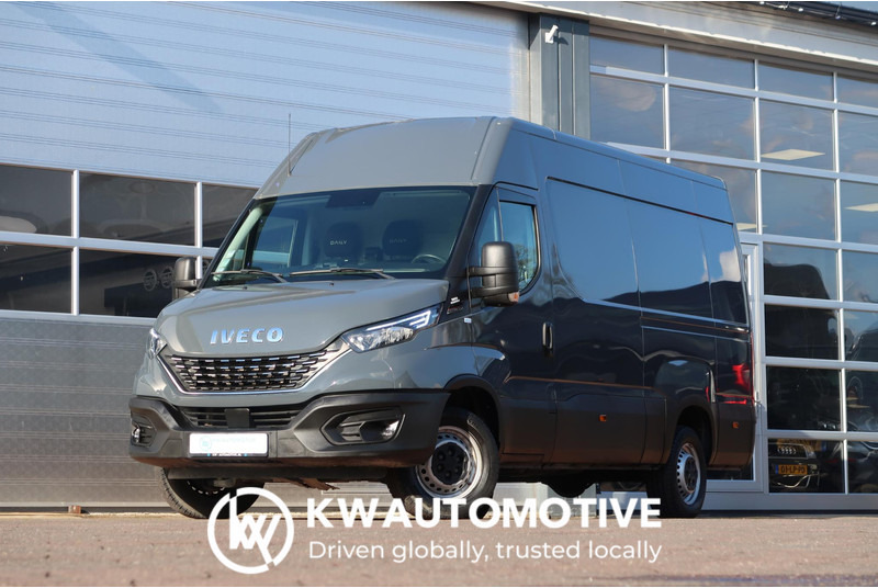 Iveco Daily 35S18HV 3.0 35 L2 H2 AUT/ LED/ CAMERA/ 3.5T/ CRUISE/ CLIMA/ TREKHAAK - Furgon: foto 1 Iveco Daily 35S18HV 3.0 35 L2 H2 AUT/ LED/ CAMERA/ 3.5T/ CRUISE/ CLIMA/ TREKHAAK - Furgon: foto 1