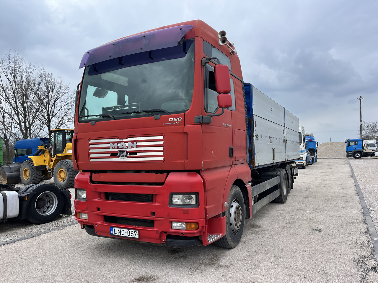 MAN tga 26.430 6x2 Manual getreide kipper - Kamion vetëshkarkues: foto 1 MAN tga 26.430 6x2 Manual getreide kipper - Kamion vetëshkarkues: foto 1