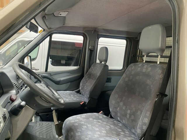 MERCEDES-BENZ Sprinter 313 CDI Doka 4x4 Allrad 1.Hand... - Kamioncine me tendë, Kamioncine dopio kabinë: foto 2 MERCEDES-BENZ Sprinter 313 CDI Doka 4x4 Allrad 1.Hand... - Kamioncine me tendë, Kamioncine dopio kabinë: foto 2