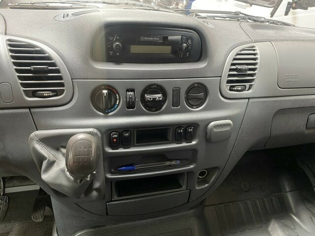 MERCEDES-BENZ Sprinter 313 CDI Doka 4x4 Allrad 1.Hand... - Kamioncine me tendë, Kamioncine dopio kabinë: foto 4 MERCEDES-BENZ Sprinter 313 CDI Doka 4x4 Allrad 1.Hand... - Kamioncine me tendë, Kamioncine dopio kabinë: foto 4