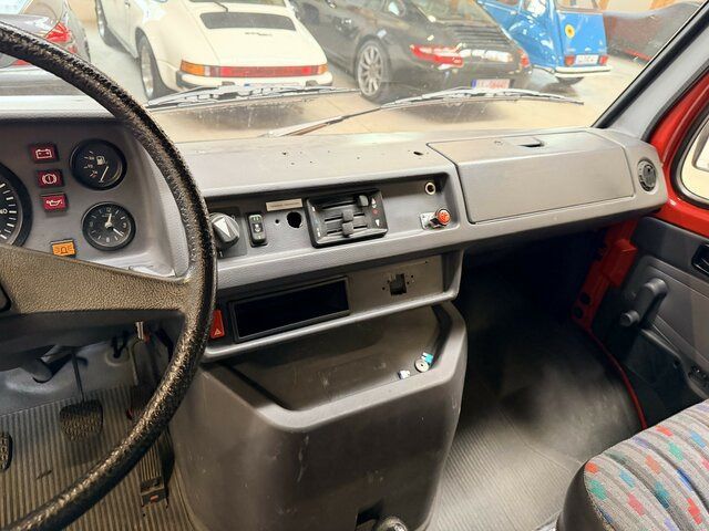 MERCEDES-BENZ T1 310 Bremer Doka perfekt!... - Kamioncine me kontinier, Mjet bujqësor/ Special: foto 5 MERCEDES-BENZ T1 310 Bremer Doka perfekt!... - Kamioncine me kontinier, Mjet bujqësor/ Special: foto 5