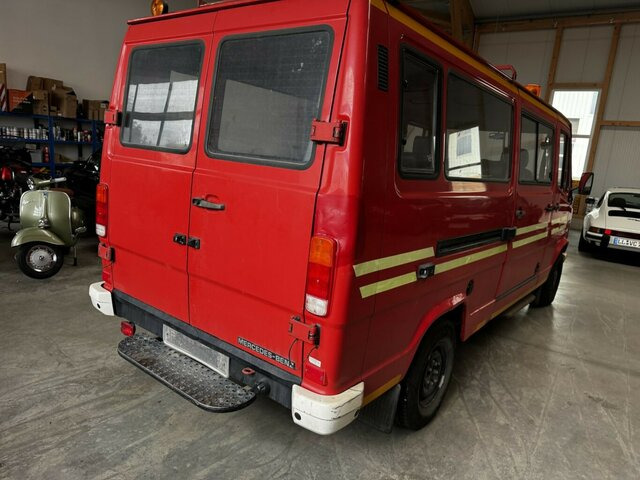 MERCEDES-BENZ T1 310 D Bremer Kombi Feuerwehr1. Hand... - Minibus, Furgon pasagjerësh: foto 5 MERCEDES-BENZ T1 310 D Bremer Kombi Feuerwehr1. Hand... - Minibus, Furgon pasagjerësh: foto 5