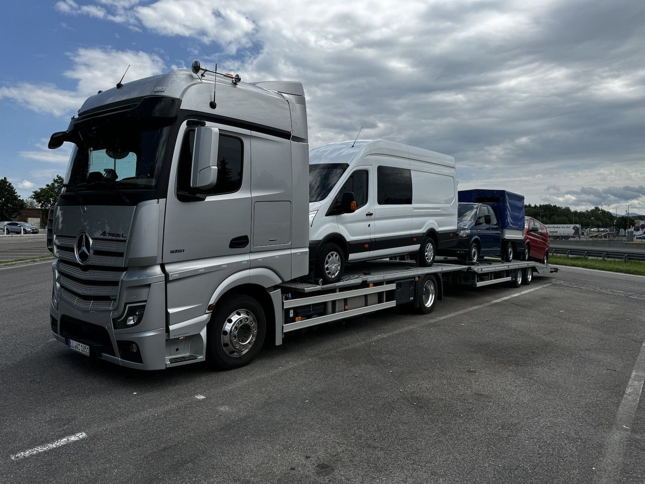 Mercedes-Benz Actros L 1851 FVG Autotransporter + Hänger - Autotransportues: foto 2 Mercedes-Benz Actros L 1851 FVG Autotransporter + Hänger - Autotransportues: foto 2