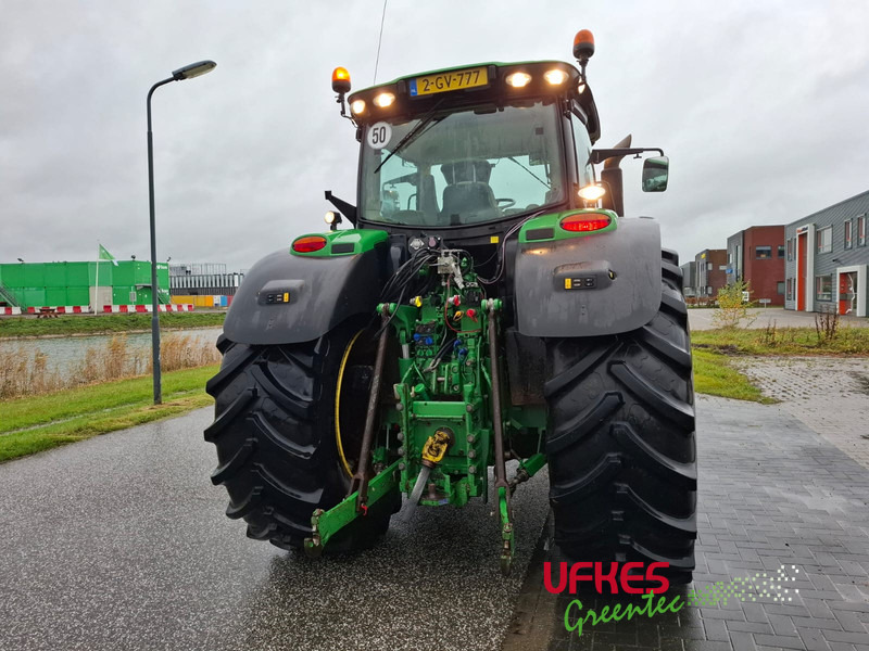 John Deere 6215 R - Traktor: foto 5 John Deere 6215 R - Traktor: foto 5