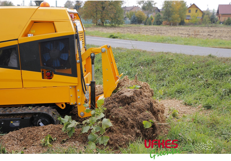 Predator 56 RX Stump grinder - Bluarës trungu: foto 4 Predator 56 RX Stump grinder - Bluarës trungu: foto 4