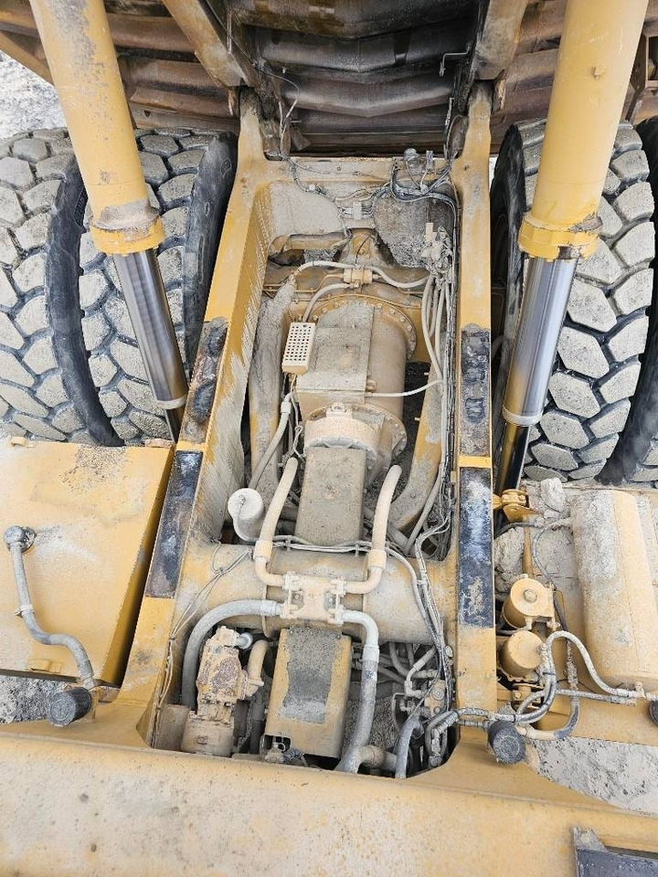 Shkarkues i palëvizshëm CAT 777 D: foto 10