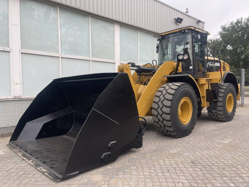Cat 950 M   2019 - Fadrom me goma: foto 1 Cat 950 M   2019 - Fadrom me goma: foto 1