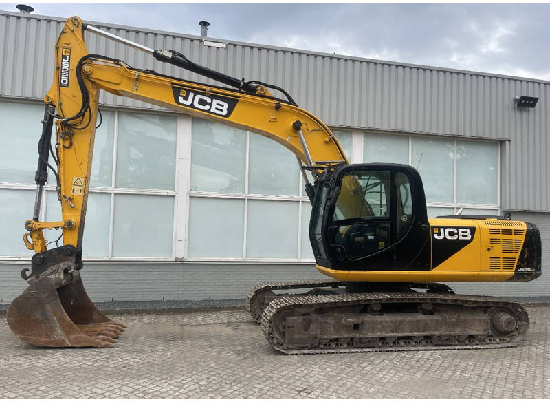 JCB JS 220 N LC 2012 CE - Ekskavator me zinxhirë: foto 3 JCB JS 220 N LC 2012 CE - Ekskavator me zinxhirë: foto 3