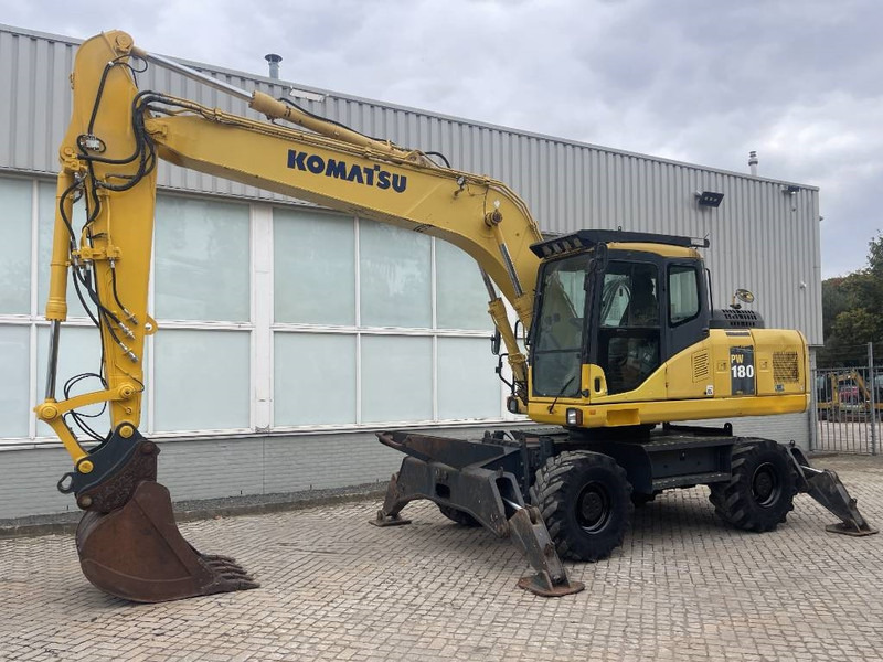Komatsu PW 180-7EO 2009 - Ekskavator me goma: foto 2 Komatsu PW 180-7EO 2009 - Ekskavator me goma: foto 2
