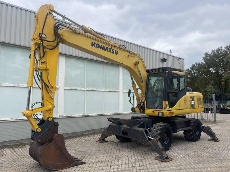 Komatsu PW 180-7EO 2009 - Ekskavator me goma: foto 1 Komatsu PW 180-7EO 2009 - Ekskavator me goma: foto 1
