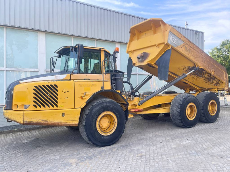 Volvo A 25 E 2007 - Shkarkues teleskopik: foto 1 Volvo A 25 E 2007 - Shkarkues teleskopik: foto 1