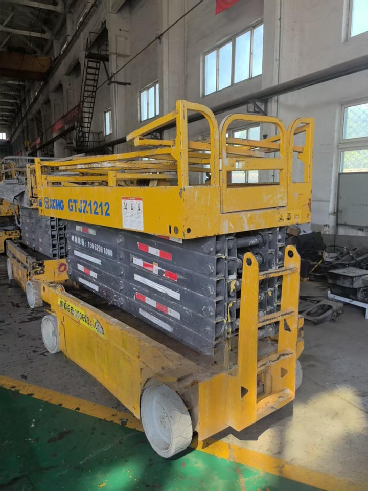 XCMG GTJZ1212 12m aerial work table platform scissor lift for sale - Ngritës gërshërë: foto 5 XCMG GTJZ1212 12m aerial work table platform scissor lift for sale - Ngritës gërshërë: foto 5