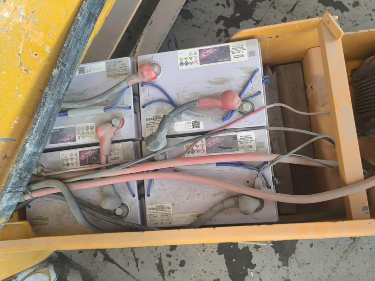 XCMG GTJZ1212 12m used lifting work table scissor lift price - Ngritës gërshërë: foto 2 XCMG GTJZ1212 12m used lifting work table scissor lift price - Ngritës gërshërë: foto 2