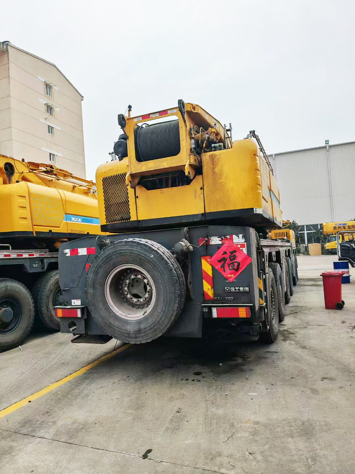 XCMG Manufacturer Used Mobile Hydraulic Truck Cranes XCA300 All Terrain Crane For Sale - Vinç për të gjitha terrenet: foto 5 XCMG Manufacturer Used Mobile Hydraulic Truck Cranes XCA300 All Terrain Crane For Sale - Vinç për të gjitha terrenet: foto 5